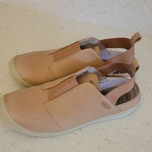 KEEN Women's Tan Leather Slip-On Mule Sneakers